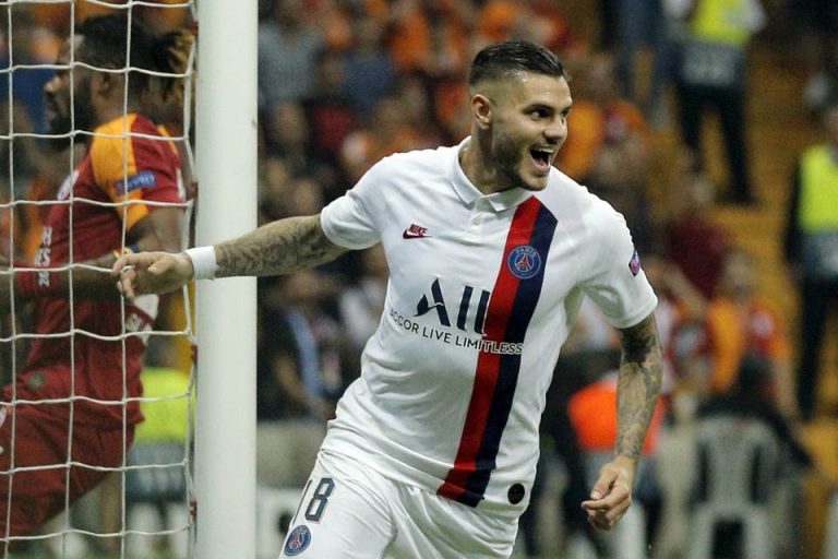 ПСЖ сака да го задржи Икарди, Ванда Нара кокетира со