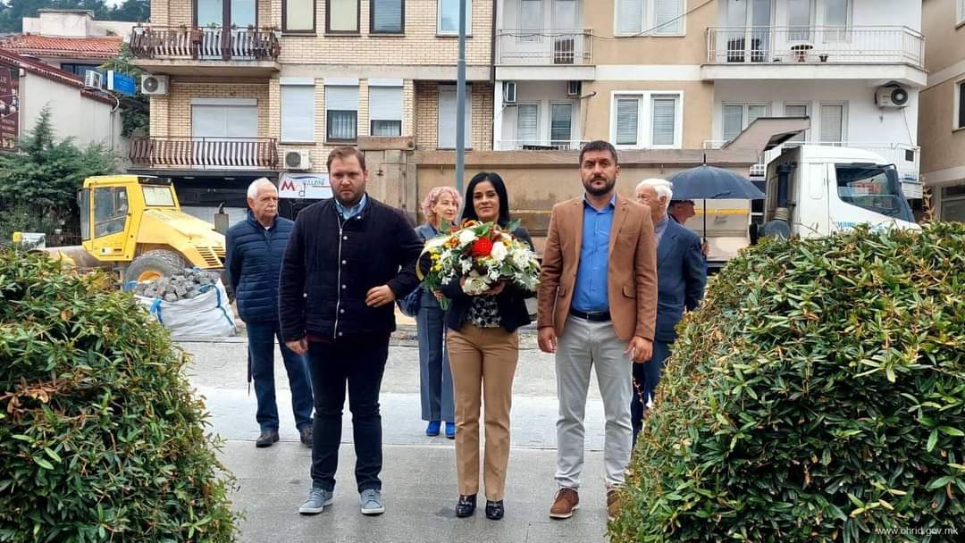 Охрид им се поклонува на хероите од НОБ - OhridNews