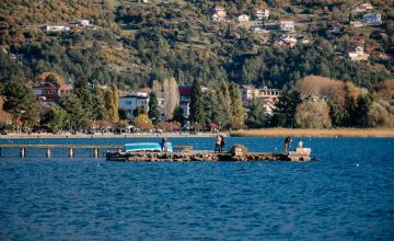 Сончево со умерена облачност, попладне со услови за дожд