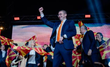 Голем митинг на ВМРО ДПМНЕ во Охрид: Да ја вратиме Македонија во рацете на народот