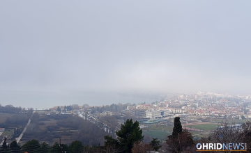 Анкета: 40 отсто од граѓаните се греат на дрва и пелети, воздухот во Охрид во периоди од денот енормно загаден
