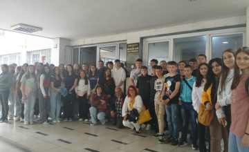 Учениците од ОУ „Ванчо Николески“ остварија посета на Институтот за македонски јазик „Крсте Мисирков“ и НУБ „Свети Климент Охридски“