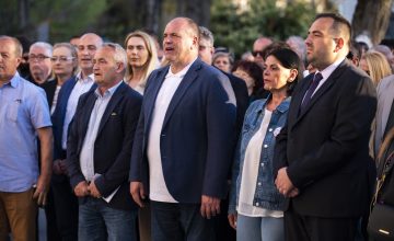 Претседателот на ЗНАМ Максим Димитриевски и генералниот секретар Горан Минчев денес на средба со охриѓани
