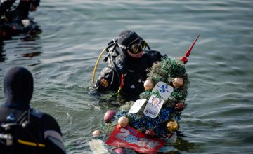 Украсено и Охридското Езеро