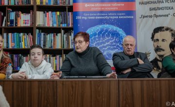 Децата со аутизам бараат љубов и емпатија, прекумерните испитување не даваат исход, најважни се системскиот третман и посветеноста на родителите