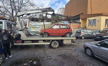 Општина Струга ги отстранува нефункционалните возила од јавните површини